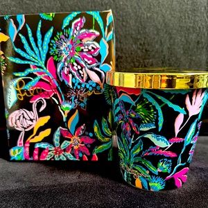 Lilly Pulitzer glass black floral candle new in box